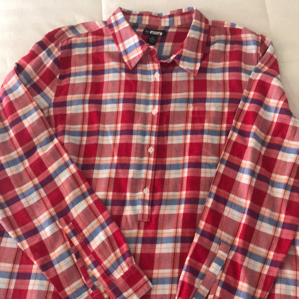 💛GAP girlfriend fit plaid top💛Bundle and Save!